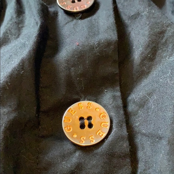 Guess halter top - Picture 2 of 4